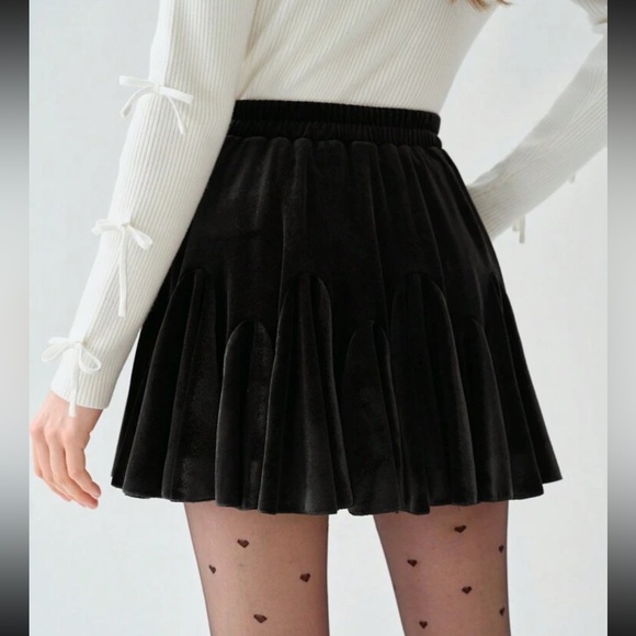 SOLD OUT - Picture 6 of 7